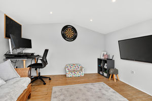 Photo 14- click for photo gallery